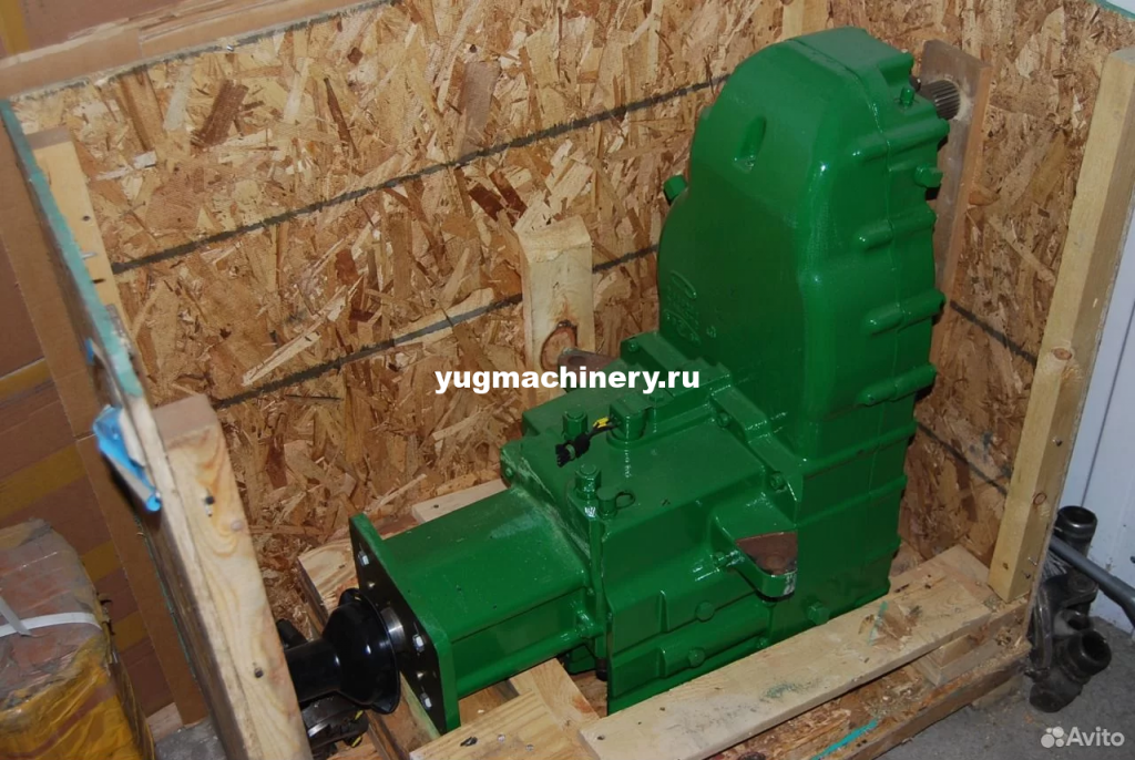 Вал забора мощности John Deere RE251401